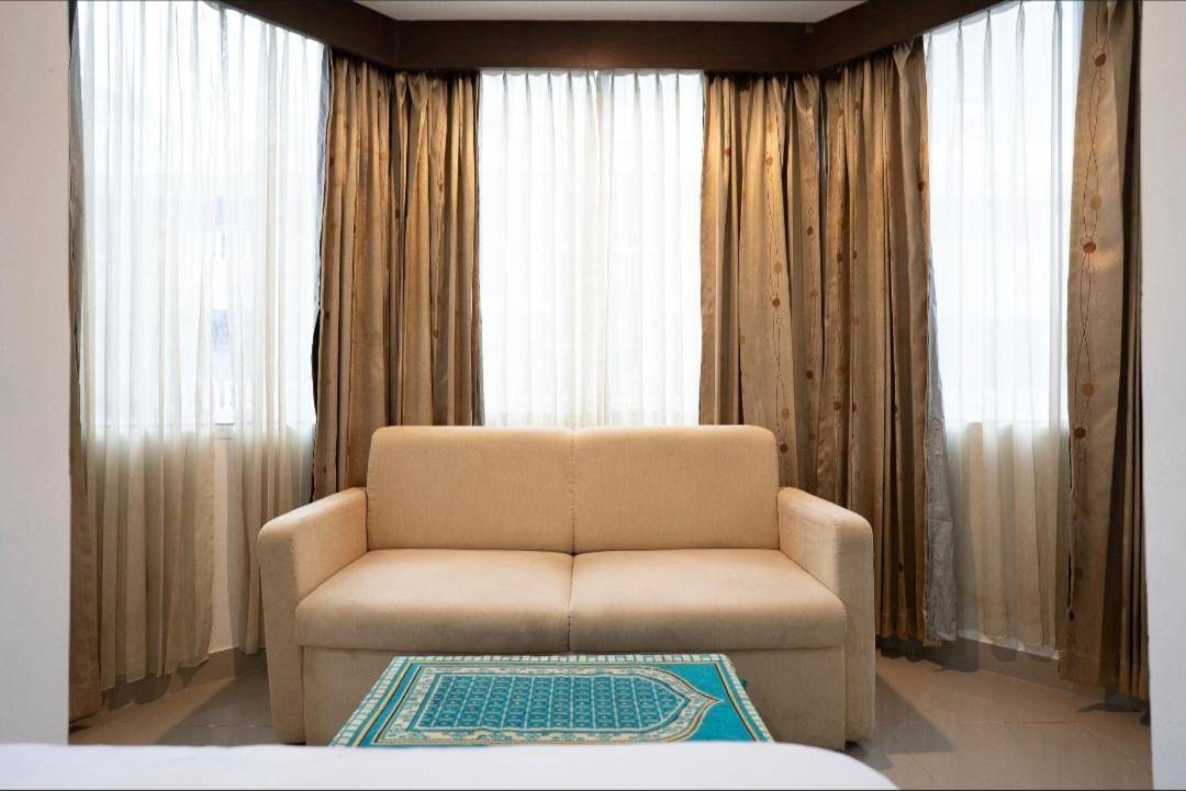 Iraqi Hotel Makkasan Екстер'єр фото