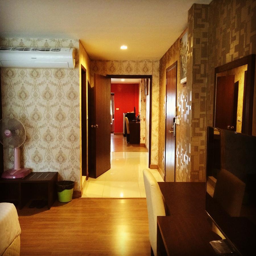 Iraqi Hotel Makkasan Екстер'єр фото