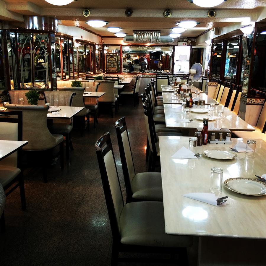 Iraqi Hotel Makkasan Екстер'єр фото