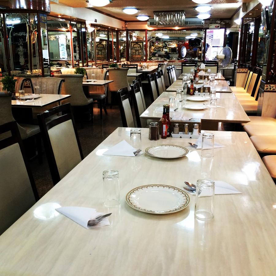 Iraqi Hotel Makkasan Екстер'єр фото