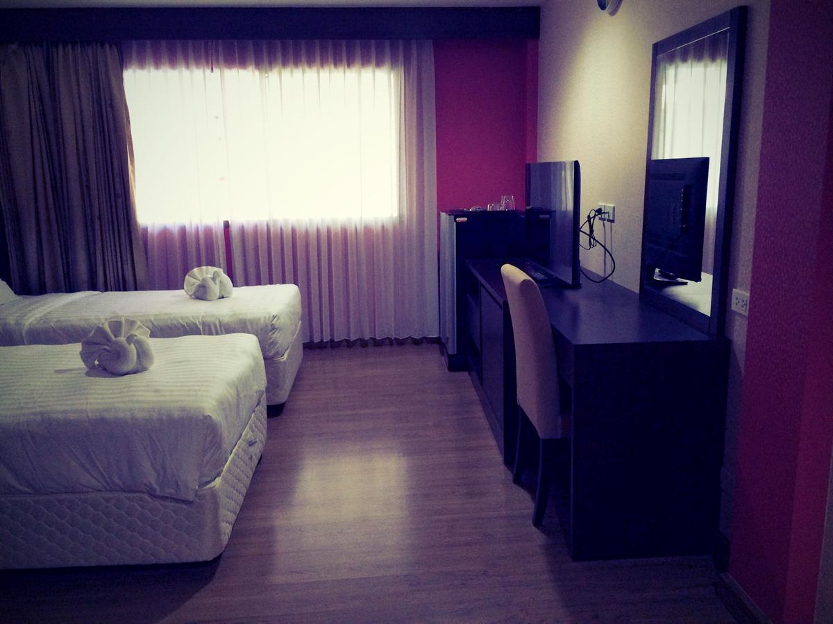 Iraqi Hotel Makkasan Екстер'єр фото